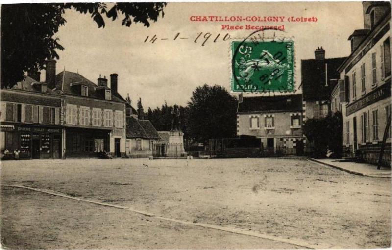 Carte postale ancienne Chatillon-Coligny-Place Becquerel