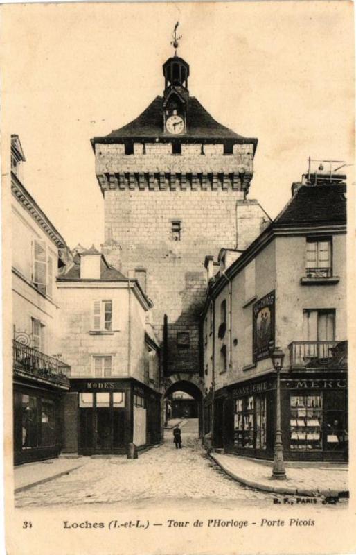 Carte postale ancienne Loches - Tour de l'Horloge - Porte Picois à Loches