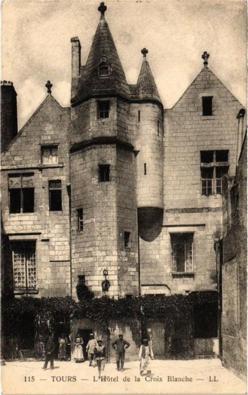 Carte postale ancienne Tours-L'Hotel de la Croix Blanche à Tours