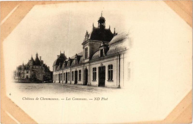 Carte postale ancienne Chateau de Chenonceaux - Les Communs à Chenonceaux