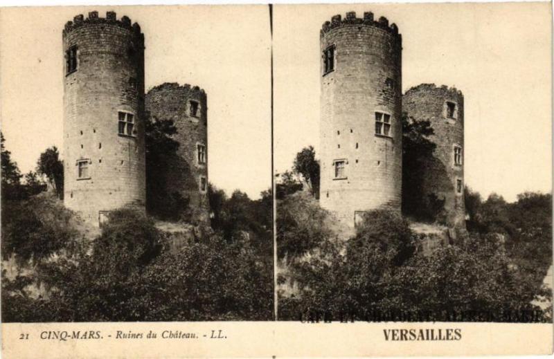 Carte postale ancienne Cinq-Mars - Ruines du Chateau - Versailles