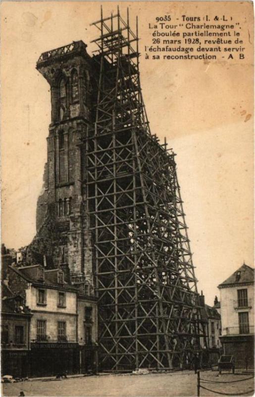 Carte postale ancienne Tours-La Tour Charlemagne à Tours