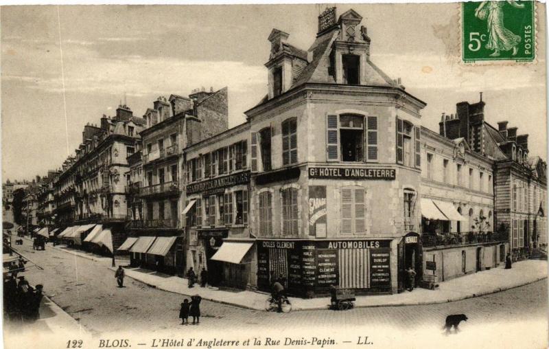 Carte postale ancienne Blois - L'Hotel d'Angleterre et la Rue Denis-Papin à Blois