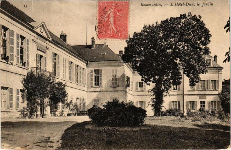 Carte postale ancienne Romorantin - L'Hotel-Dieu le Jardin