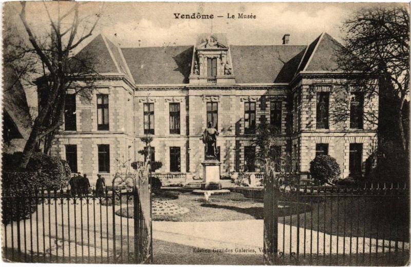 Carte postale ancienne Vendome-Le Musée
