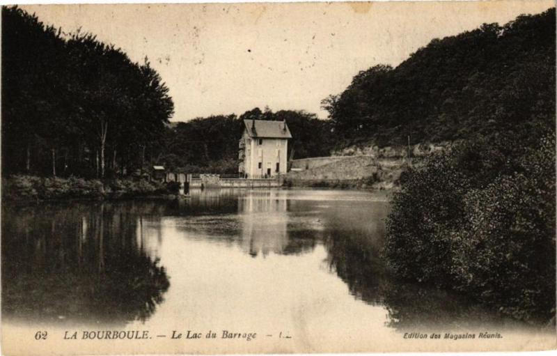 Carte postale ancienne La Bourboule-Le Lac du Barrage à La Bourboule