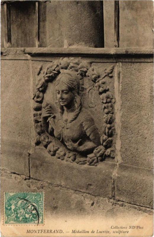 Carte postale ancienne Montferrand - Medallion de Lucrece sculpture