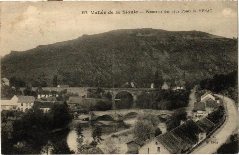 Carte postale ancienne Vallée de la Sioule - Panorama des deux Ponts de Menat à Menat
