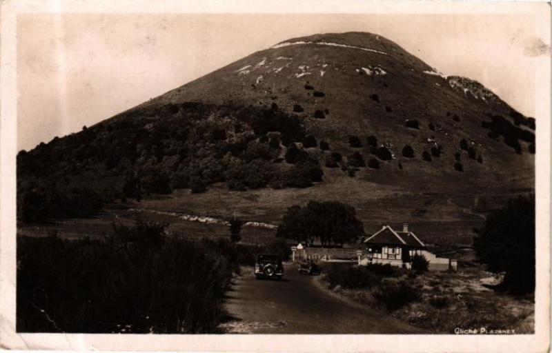 Carte postale ancienne Le Peage de l'Autoroute du Puy-de-Dome