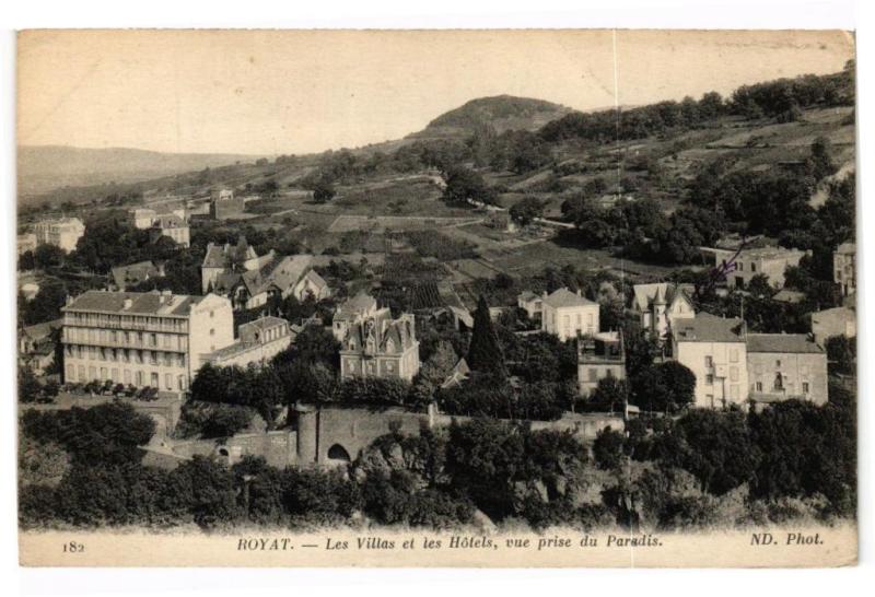 Carte postale ancienne Royat - Les villas et les hotels à Royat