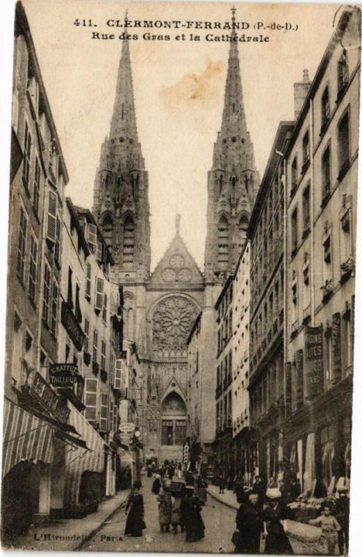 Carte postale ancienne Clermont-Ferrand (P.-de-D.) - Rue des Gras et la Cathedrale à Clermont-Ferrand