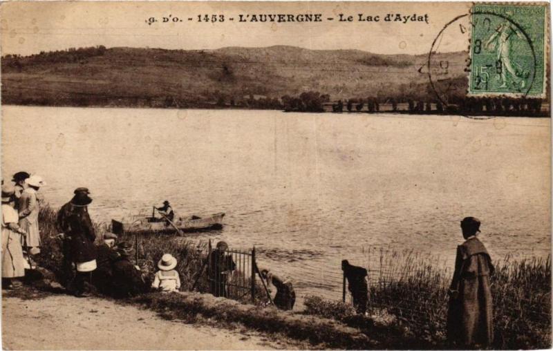 Carte postale ancienne L'Auvergne - Le Lac d'Aydat à Aydat