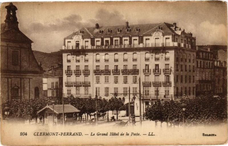 Carte postale ancienne Clermont-Ferrand - La Grand Hotel de la Poste à Clermont-Ferrand