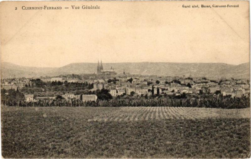 Carte postale ancienne Clermont-Ferrand - Vue générale à Clermont-Ferrand