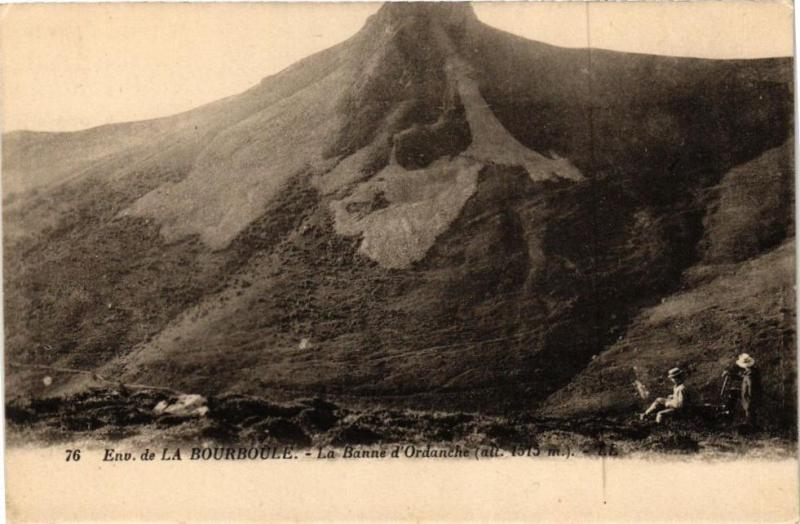 Carte postale ancienne Env. de La Bourboule - La Banne d'Ordanche (alt 1515m) à La Bourboule