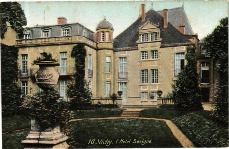 Carte postale ancienne Ed. Aqua 16 Vichy Hotel Sévigné à Vichy
