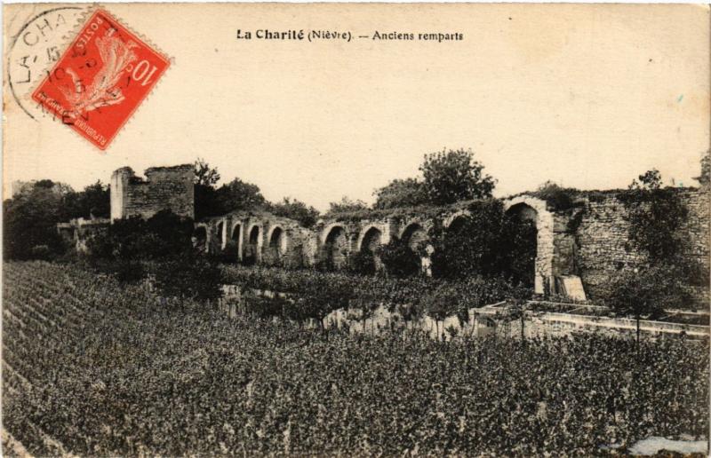 Carte postale ancienne La Charite - Ancienne remparts