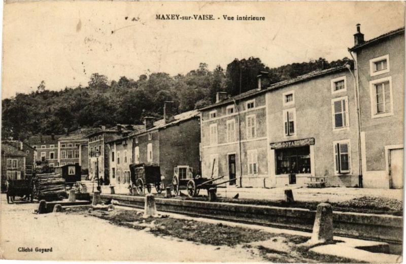 Carte postale ancienne Maxey sur Vaise-Vue intérieure à Maxey-sur-Vaise