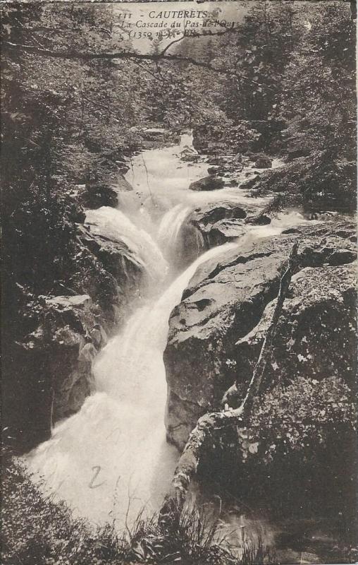 Carte postale ancienne Cascade du Pas de l'Ours à Cauterets