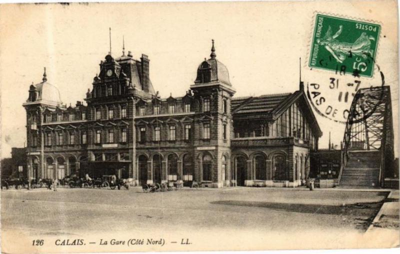 Carte postale ancienne Calais - La Gare à Calais