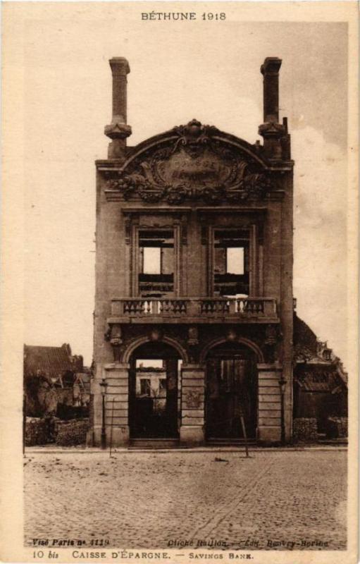 Carte postale ancienne Bethune - Caisse d'Epargne à Béthune