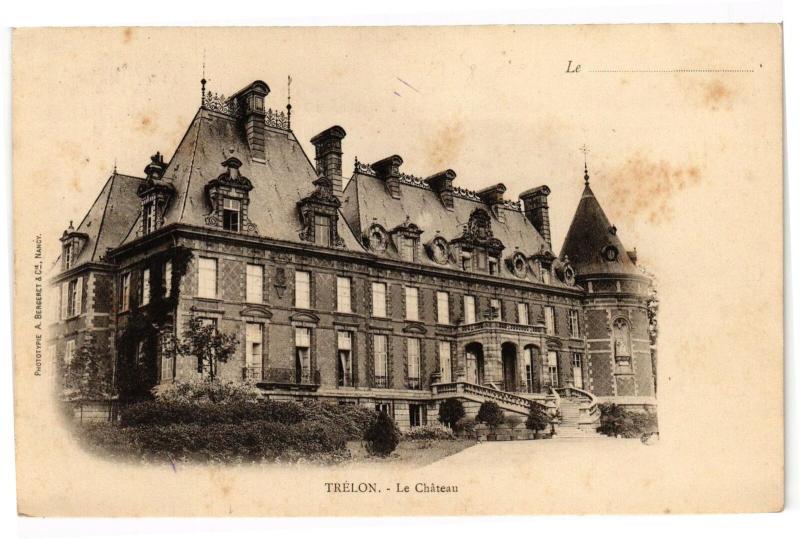 Carte postale ancienne Trelon - La cahteau à Trélon
