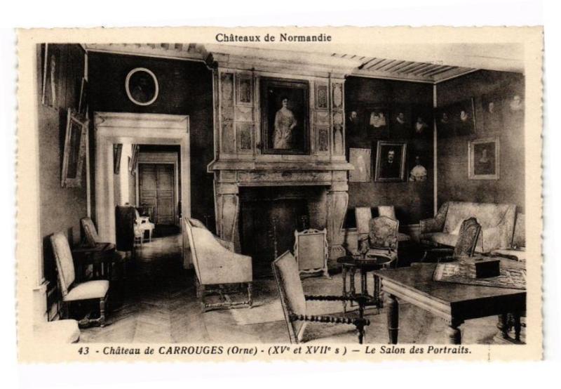 Carte postale ancienne Chateau de Carrouges - Le Salon des Portraits à Carrouges