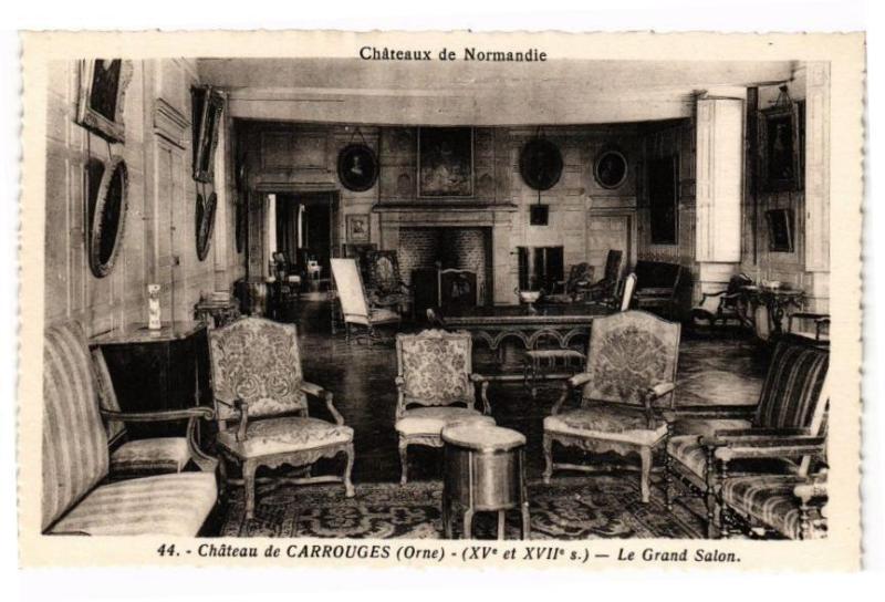 Carte postale ancienne Chateau de Carrouges - Le Grand Salon à Carrouges