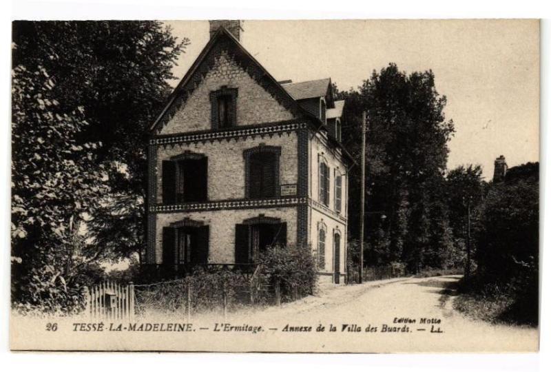 Carte postale ancienne Tesse-la-Madeleine - L'ermitage