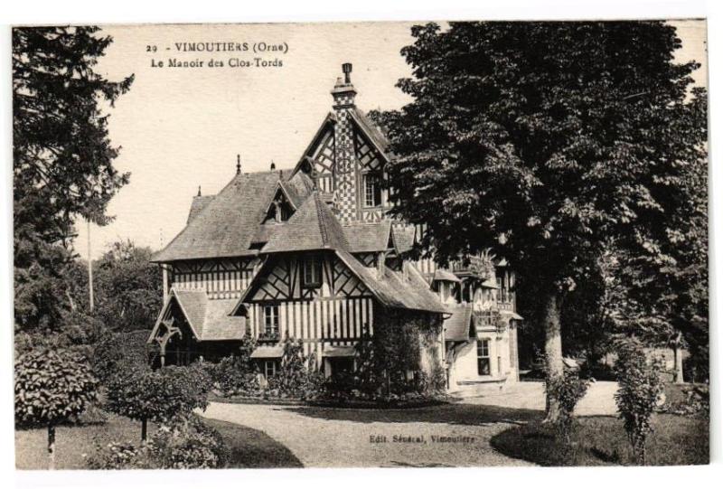 Carte postale ancienne Vimoutiers - Le Manoir des Clos-Tords à Vimoutiers