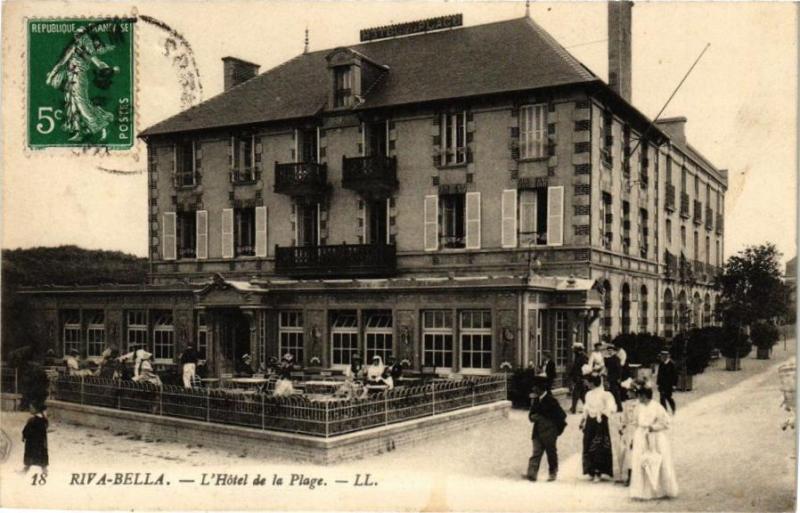 Carte postale ancienne Riva-Bella - L'Hotel de la Plage