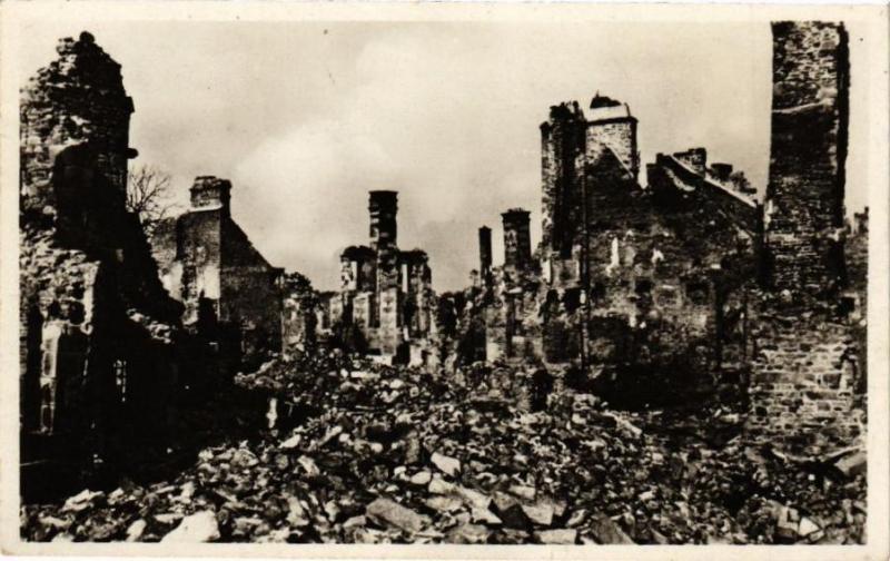 Carte postale ancienne Vire en ruines 1944 - Rue du Hamel