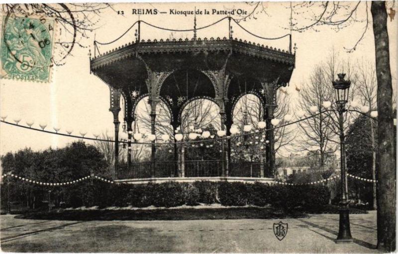 Carte postale ancienne Reims - Kiosque de la Patte d'Oie à Reims