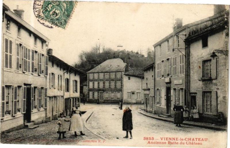Carte postale ancienne Vienne-le-Chateau - Ancienne Butte du Chateau à Vienne-le-Château