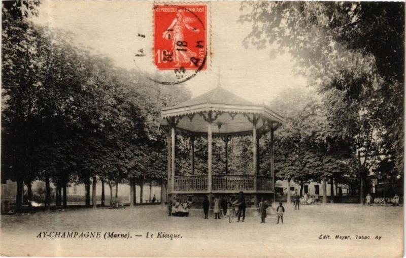 Carte postale ancienne Ay-Champagne (Marne) - Le Kiosque