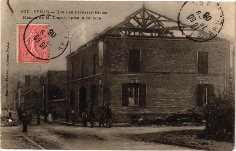 Carte postale ancienne Sedan - Rue des Frausses-Braies à Sedan