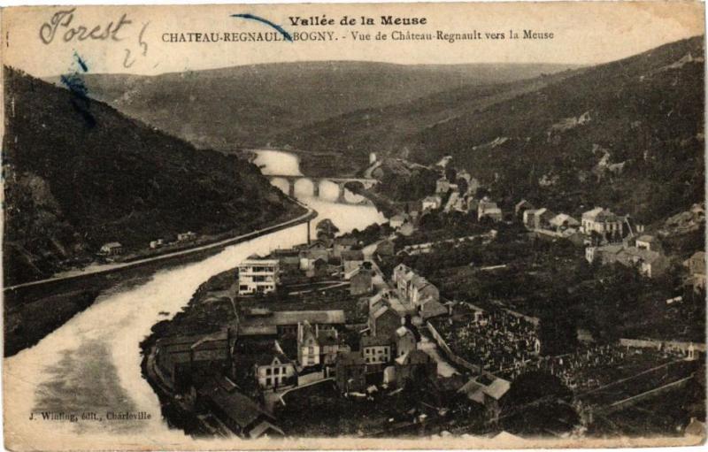 Carte postale ancienne Vallée de la Meuse Chateau-Regnaut-Bogny Vue de Chateau-Regnault