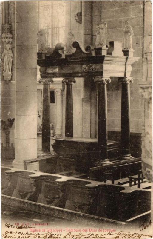 Carte postale ancienne Eglise de Grandpre - Tombeau des Ducs de Joyeuse