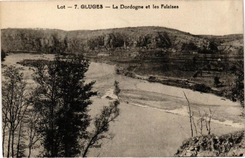 Carte postale ancienne Lot - Gluges - La Dordogne et les Falaises