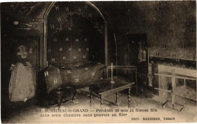 Carte postale ancienne Jumilhac-le-Grand-Pendant 30 ans la fileuse filadans cette chambre à Jumilhac-le-Grand