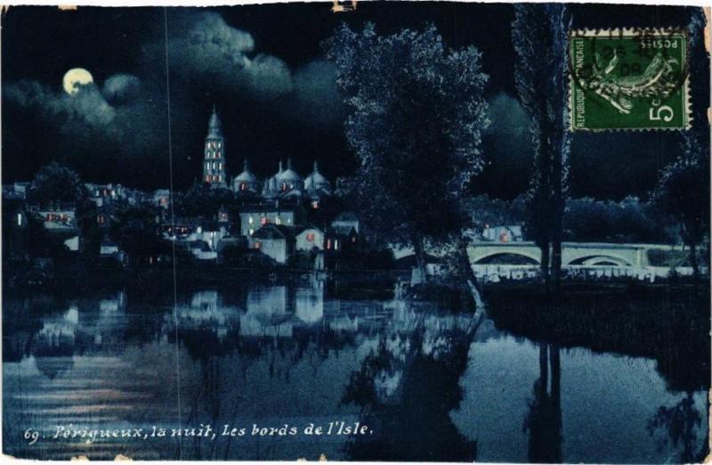 Carte postale ancienne Perigueux la nuit-Les bords de l'Isle