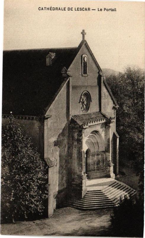 Carte postale ancienne Cathedrale de Lescar - Le Portail à Lescar