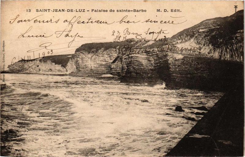 Carte postale ancienne Saint-Jean-de-Luz - Falaise de Sainte-Barbe à Saint-Jean-de-Luz