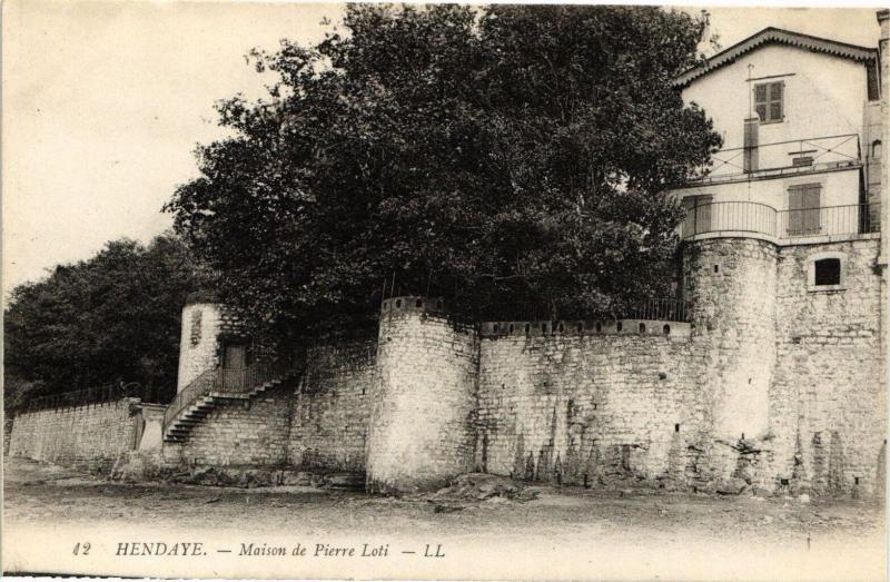 Carte postale ancienne Hendaye - Maison de Pierre Loti à Hendaye