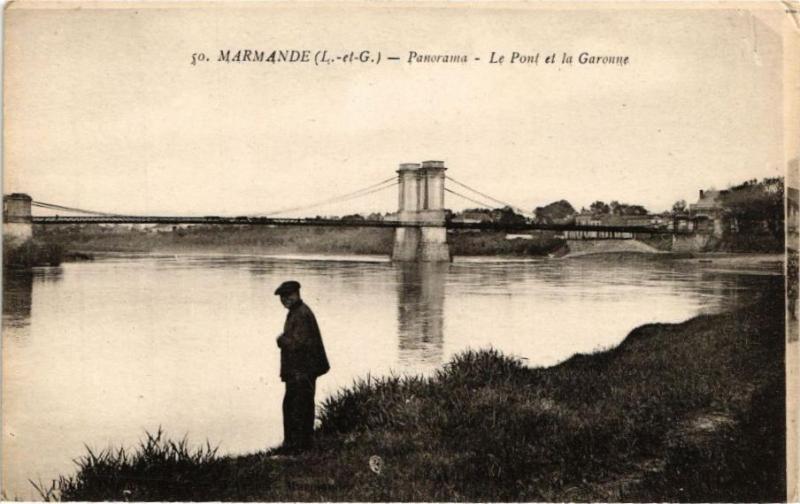 Carte postale ancienne Marmande - Panorama Le Pont et la Garonne à Marmande