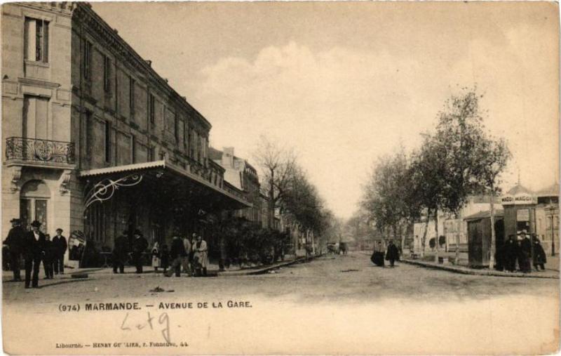 Carte postale ancienne Marmande - Avenue de la Gare à Marmande