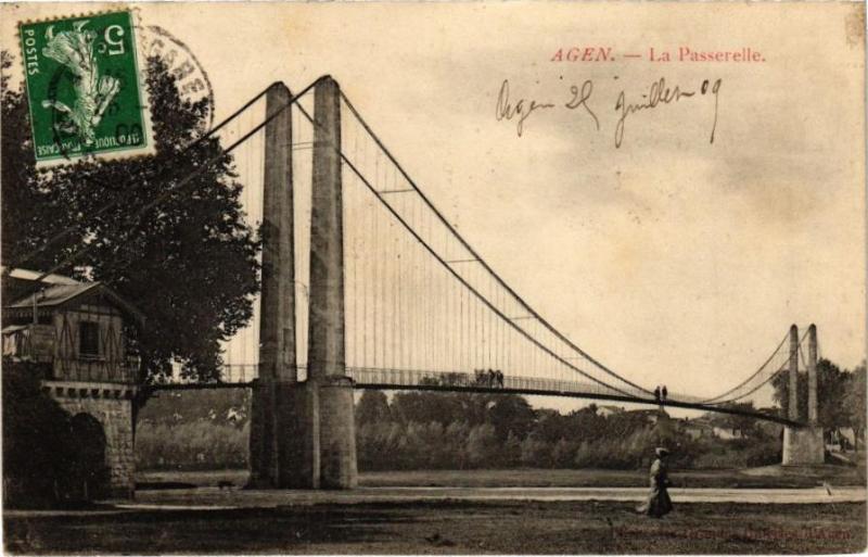 Carte postale ancienne Agen - La Passerelle à Agen