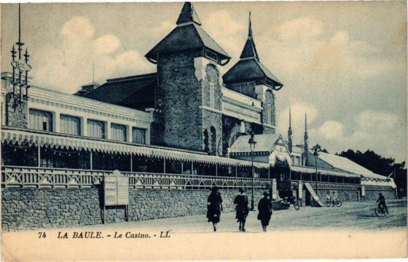 Carte postale ancienne La Baule - Le Casino
