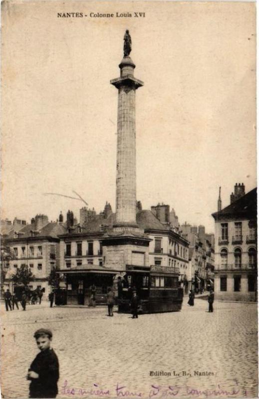 Carte postale ancienne Nantes - Colonne Louis Xvi à Nantes