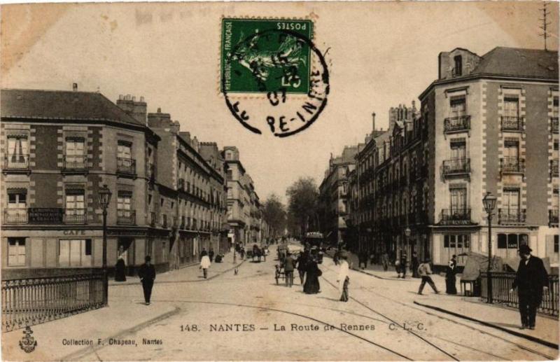 Carte postale ancienne Nantes - La Route de Rennes à Nantes